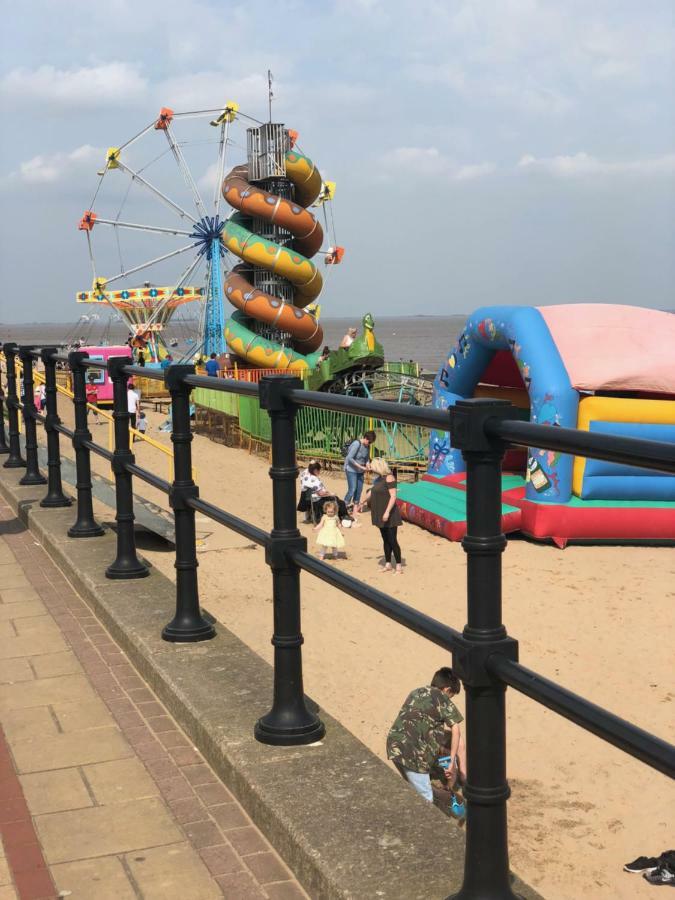 The Clee Hotel - Cleethorpes, Grimsby, Lincolnshire 외부 사진
