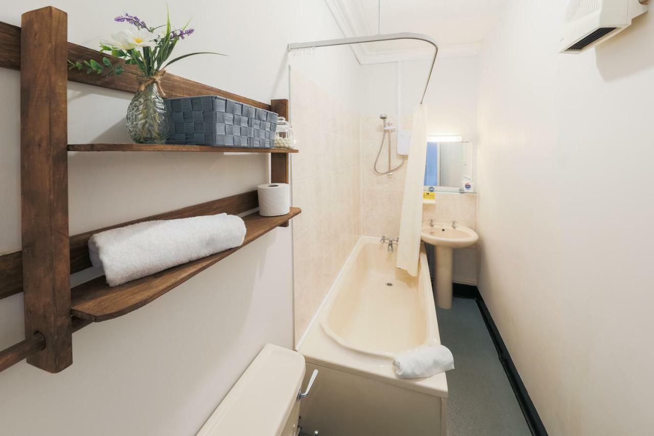 The Clee Hotel - Cleethorpes, Grimsby, Lincolnshire 외부 사진