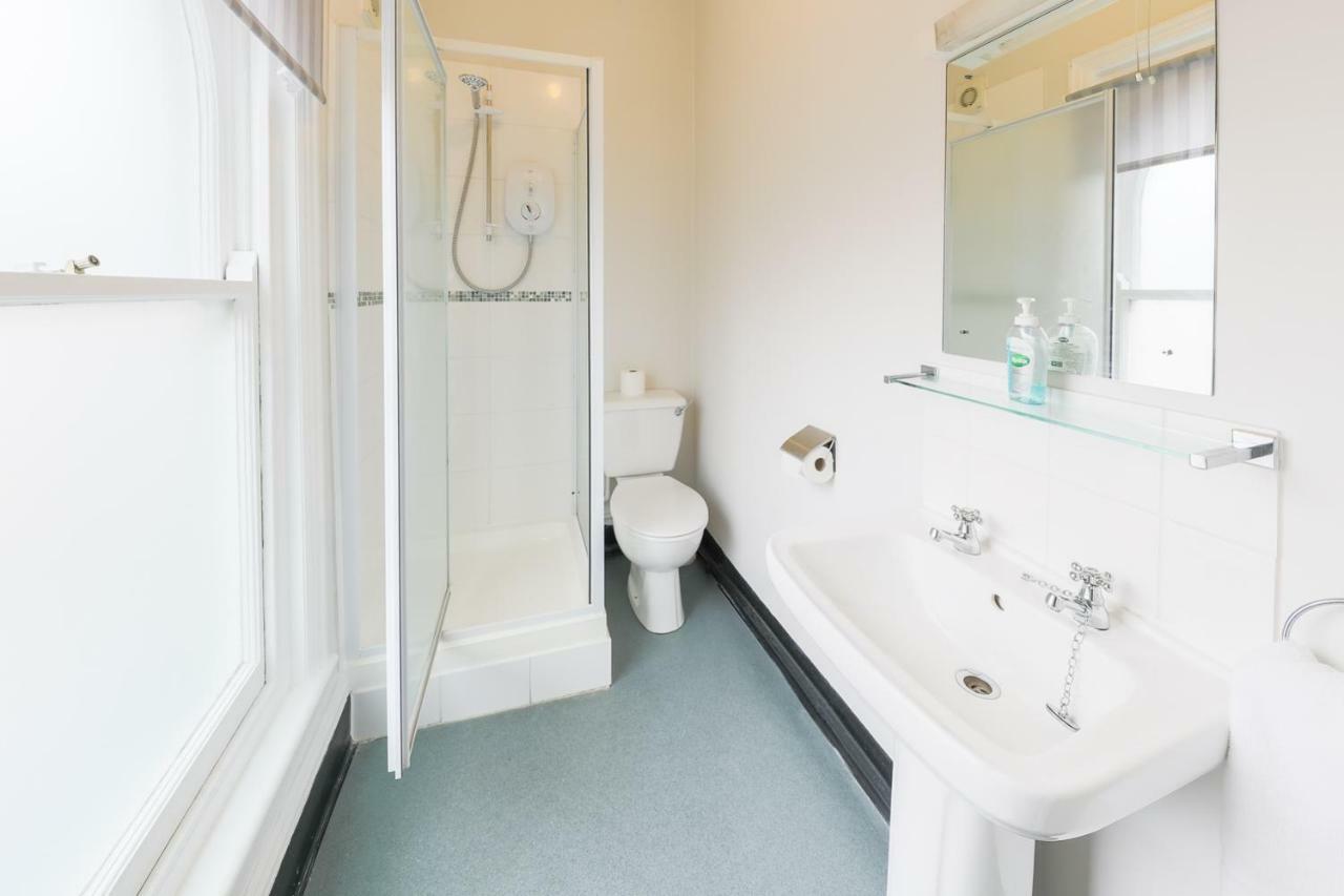 The Clee Hotel - Cleethorpes, Grimsby, Lincolnshire 외부 사진