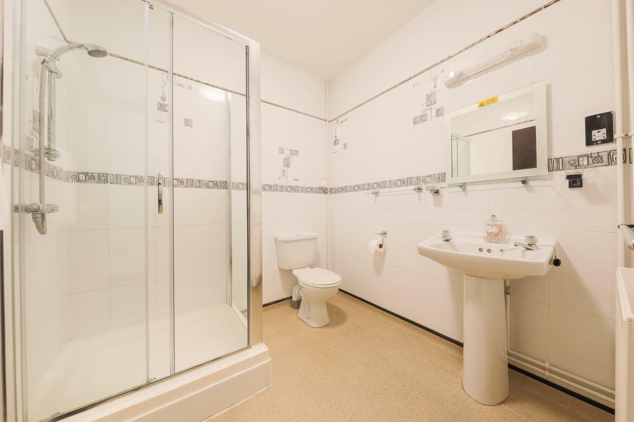 The Clee Hotel - Cleethorpes, Grimsby, Lincolnshire 외부 사진