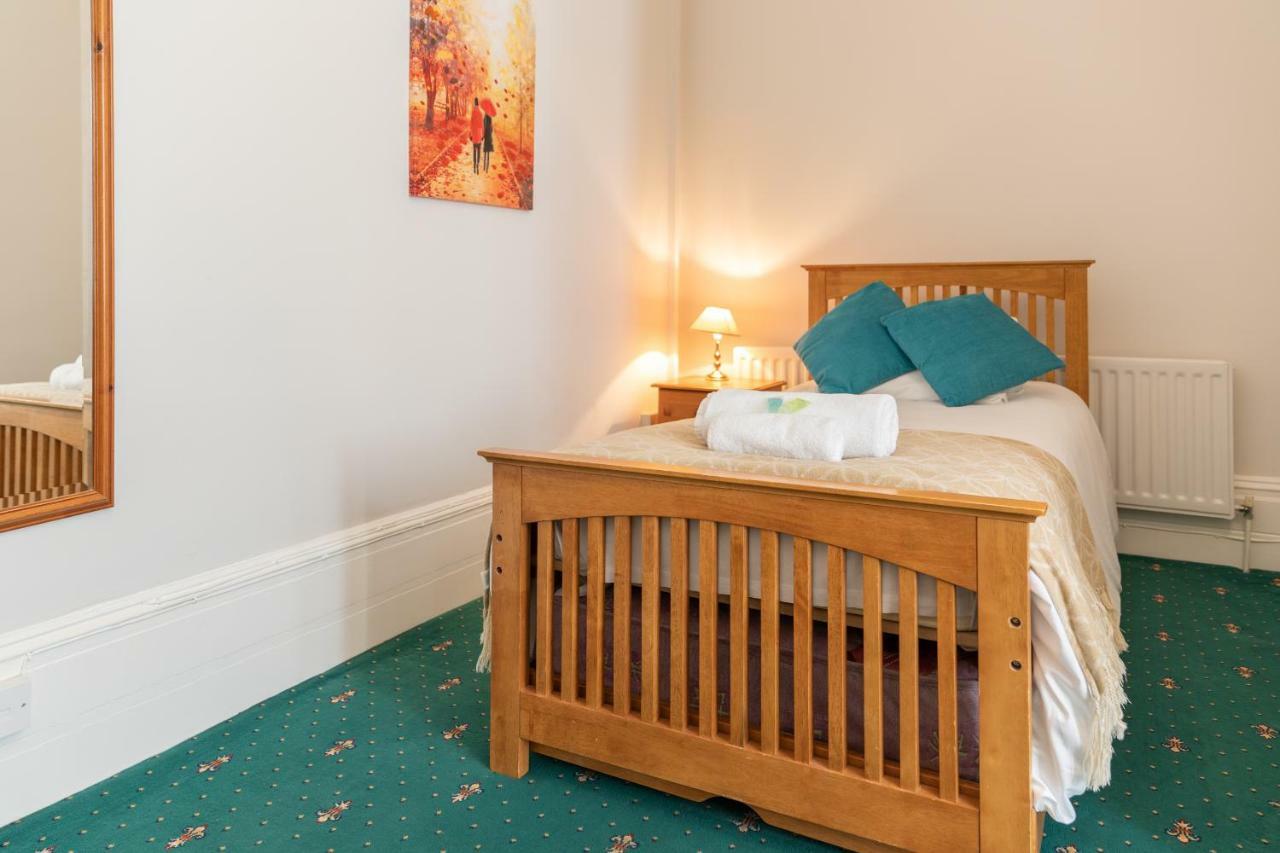 The Clee Hotel - Cleethorpes, Grimsby, Lincolnshire 외부 사진